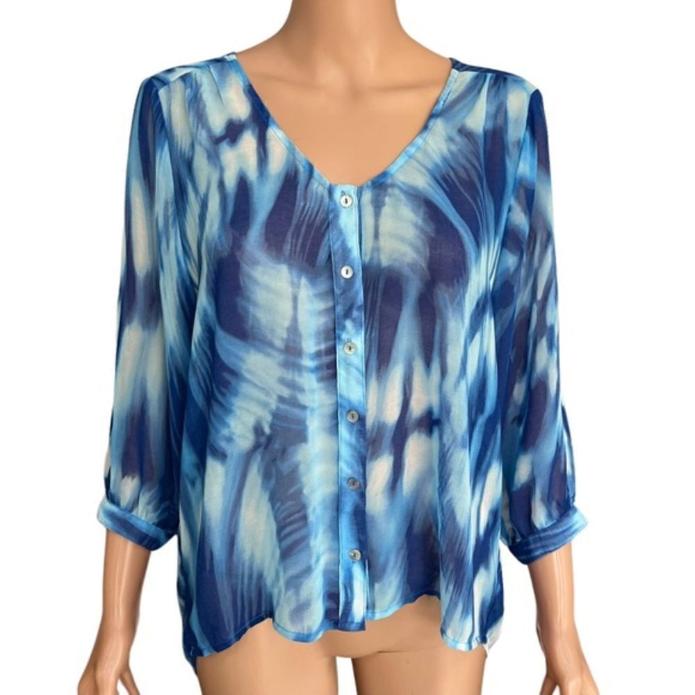 Olivaceous blue abstract hi-low boxy blouse size M.